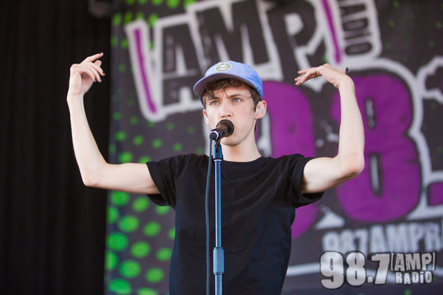 Troye Sivan amp live.jpg