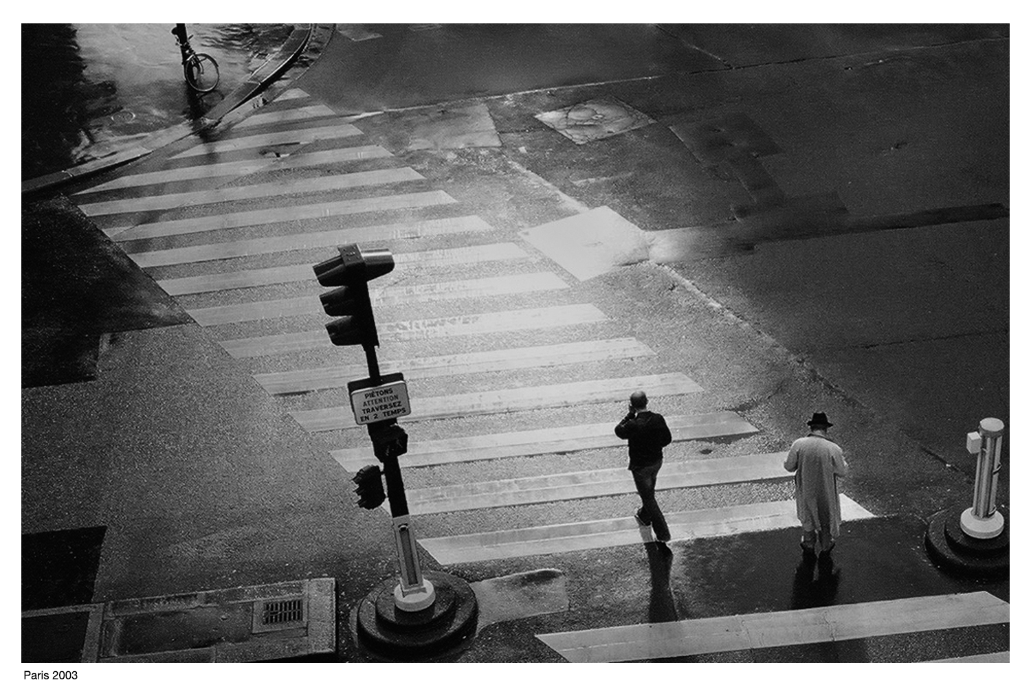 paris street.png