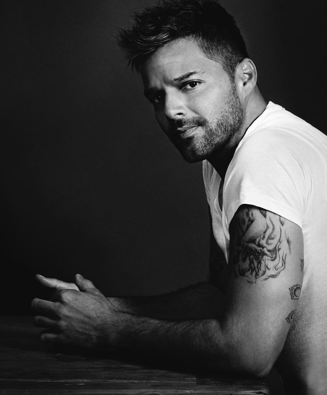 Happy Birthday Mr. @ricky_martin 
Muchas felicidades en tu dia&hellip; Que vengan muchos mas hermano. Disfrútalo boricua! 
Un abrazo
Oc