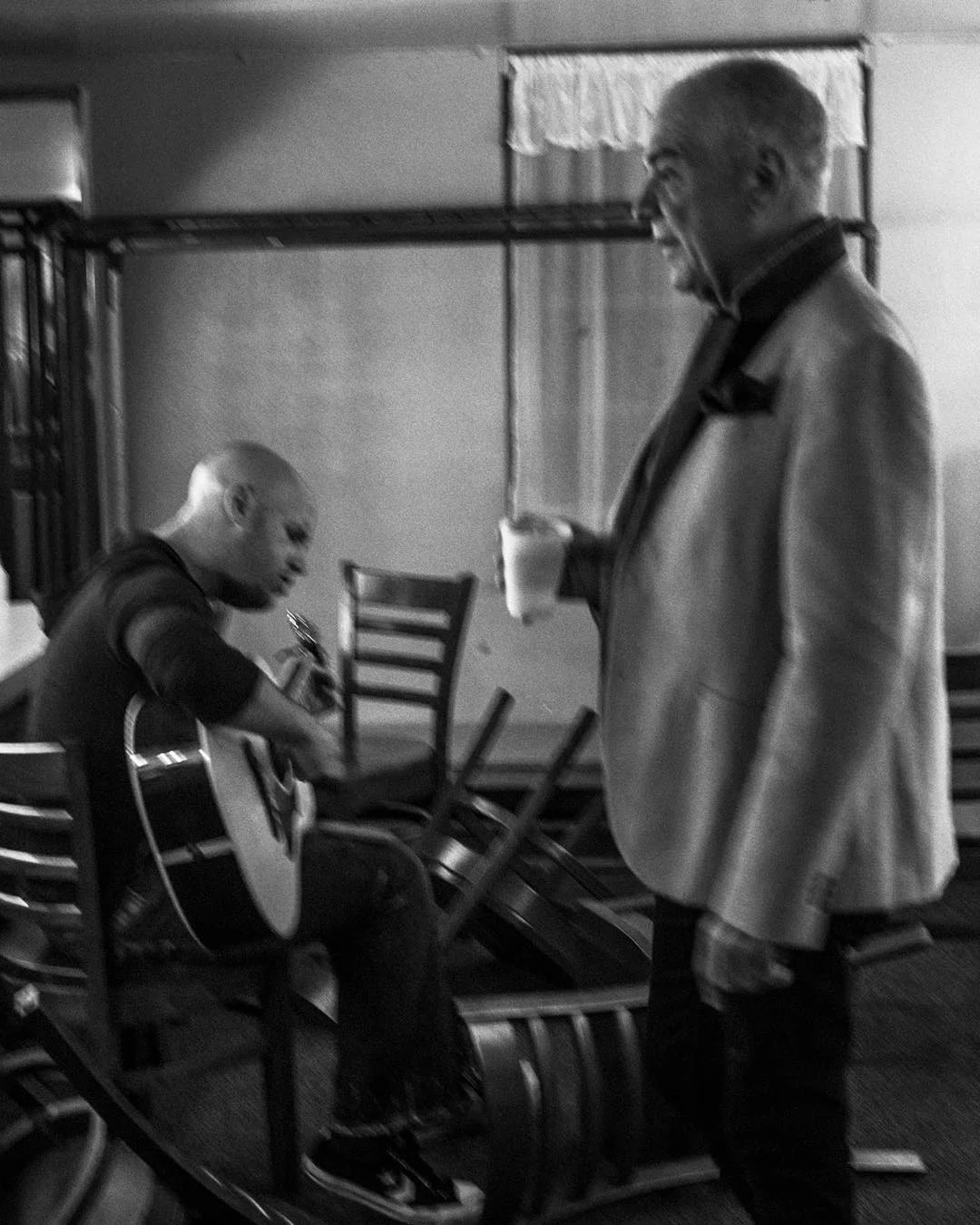 @gianmarcooficial &amp; @oficialguaco 
Miami 2013
#omarcruzphoto #gibson #guitars #backstage