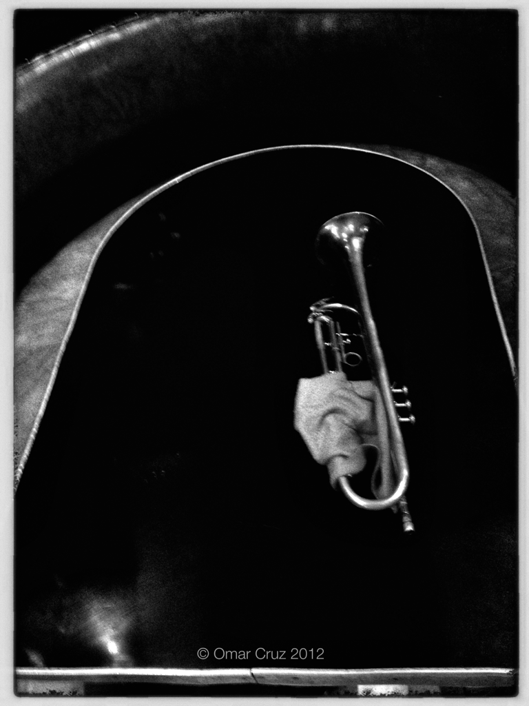 Someone left the trumpet (at El Tenampa)
Feb 4 2012
MX City