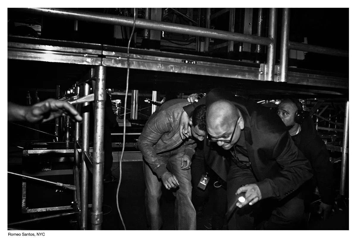 Romeo-under-the-stage.jpg