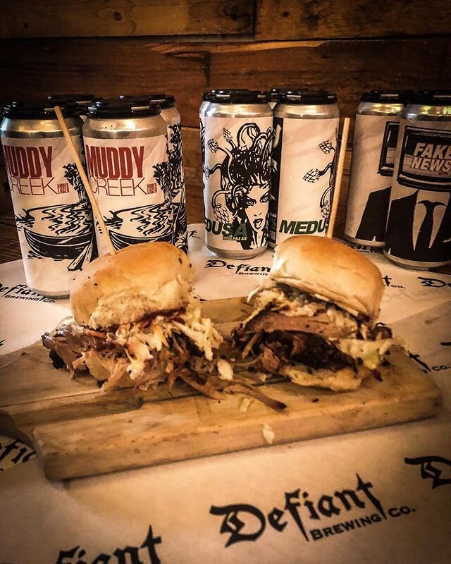 This Weekends Smokehouse Special:
Kansas City Pulled Pork Sliders:
Potato Bun, stuffed with pickled onions, coleslaw, Defiant slow smoked pulled pork, and our house made BBQ sauce. Available starting today through Sunday!