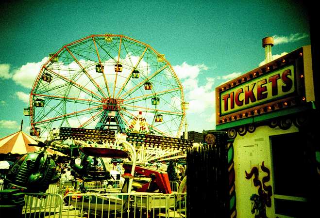 amusements007.jpg