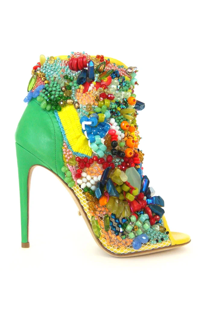 That's What We Said: Why Women With Large Feet Have Bad Shoes