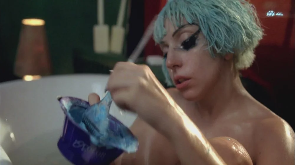 Marry-the-Night-Music-Video-lady-gaga-27312436-1000-562.jpg