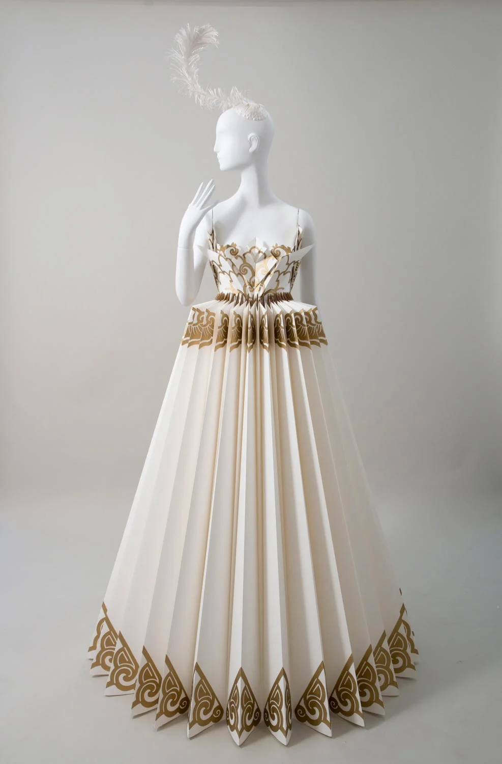Paper dress by Burke & Pryde for window display in Lotte Department Store, Avenue L Branch, Seoul South Korea. Designed by Johanna Burke. Photo by Daniel Ballesteros.