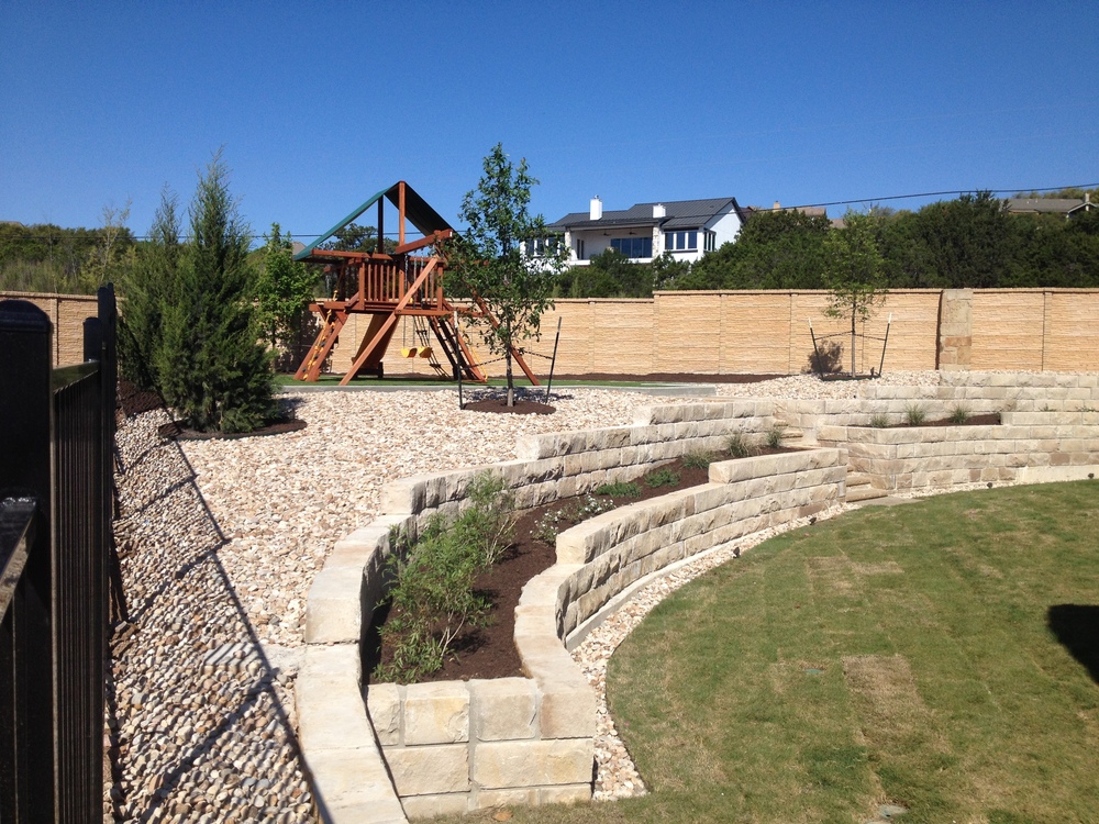 Beds+-+grass+-+Landscape+for+front+and+back+yard+(3).jpg