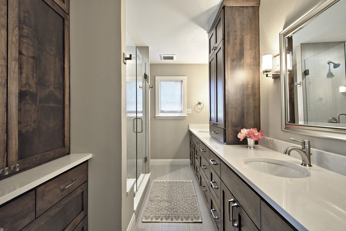 Both bathrooms were completely refinished with new cabinetry, tile, lighting mirror and accessories.