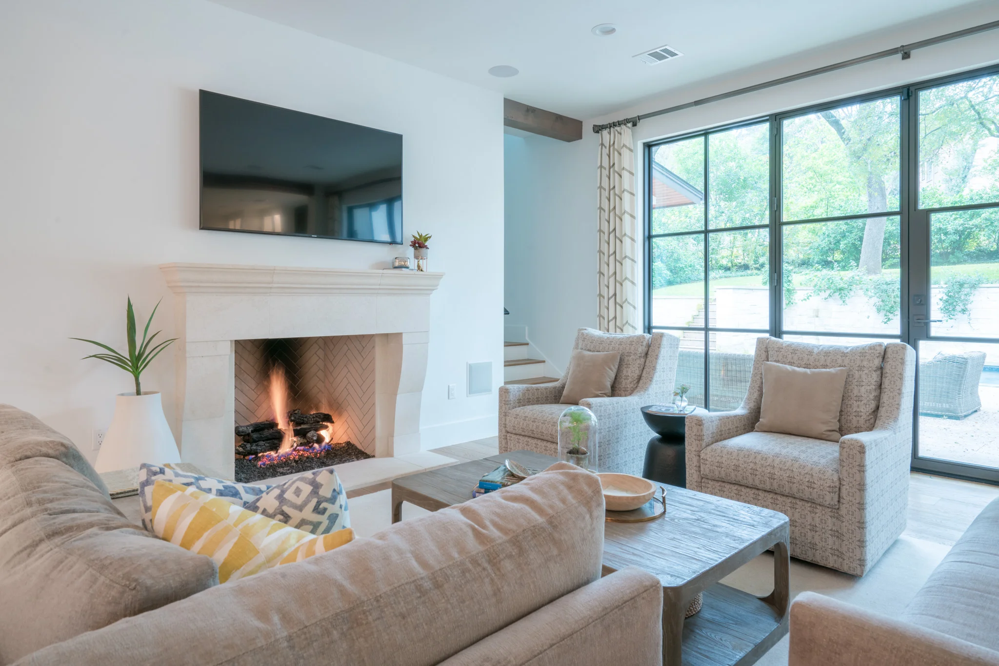 4202EdgemontDr-twest-05.jpg