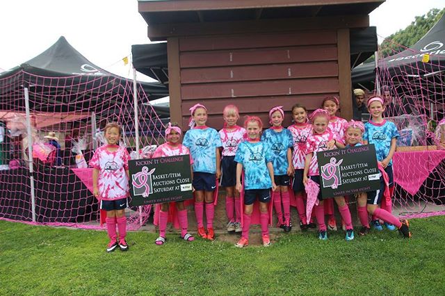 G2010 Del Mar Sharks - Wall (?) team are fighting cancer. #kickinitchal #komensd