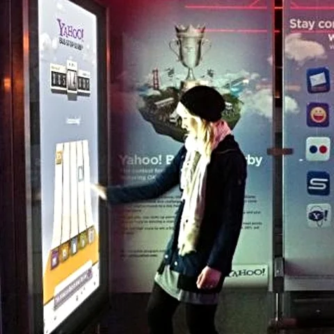 Yahoo Bus Stop Derby