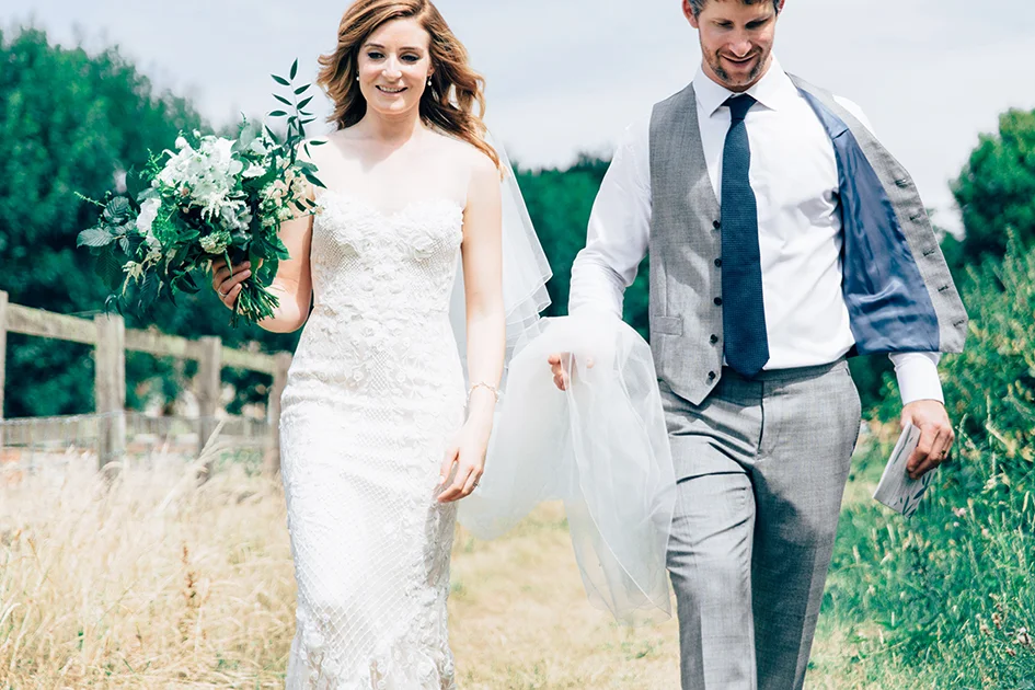 Harry-Collette-tipi-wedding-fiesta-fields-4.jpg
