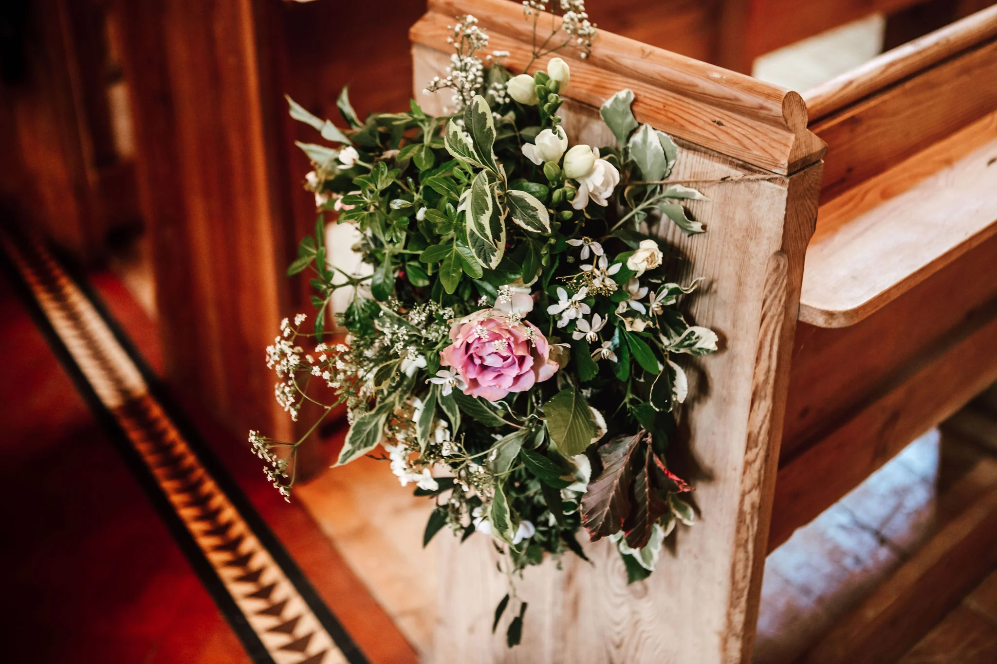 fiesta-fields-louisa-thomas-blog-church-flowers-abigailwhite.jpg