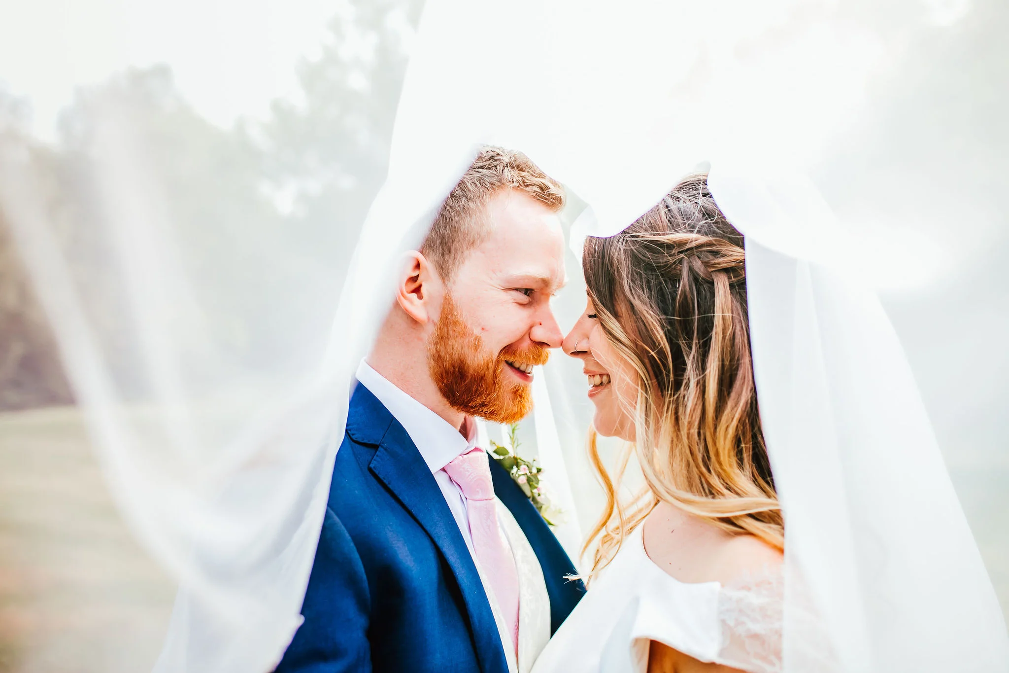 fiesta-fields-louisa-thomas-blog-couple-shots-6-abigailwhite.jpg
