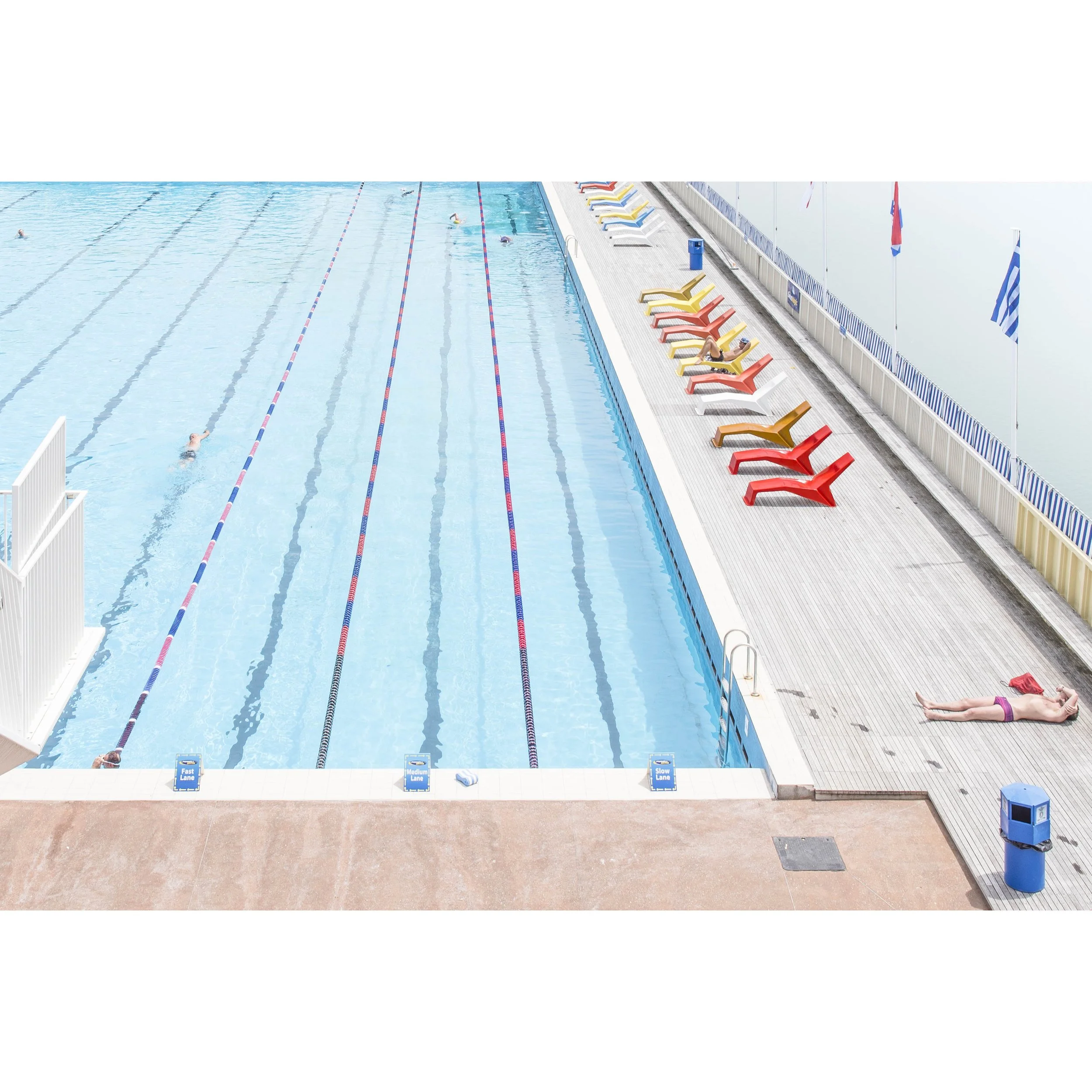 Pool series | Footprints