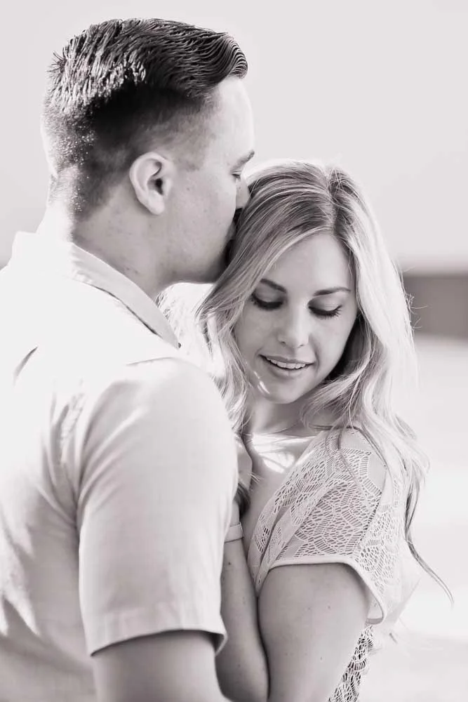 engaged-16.jpg