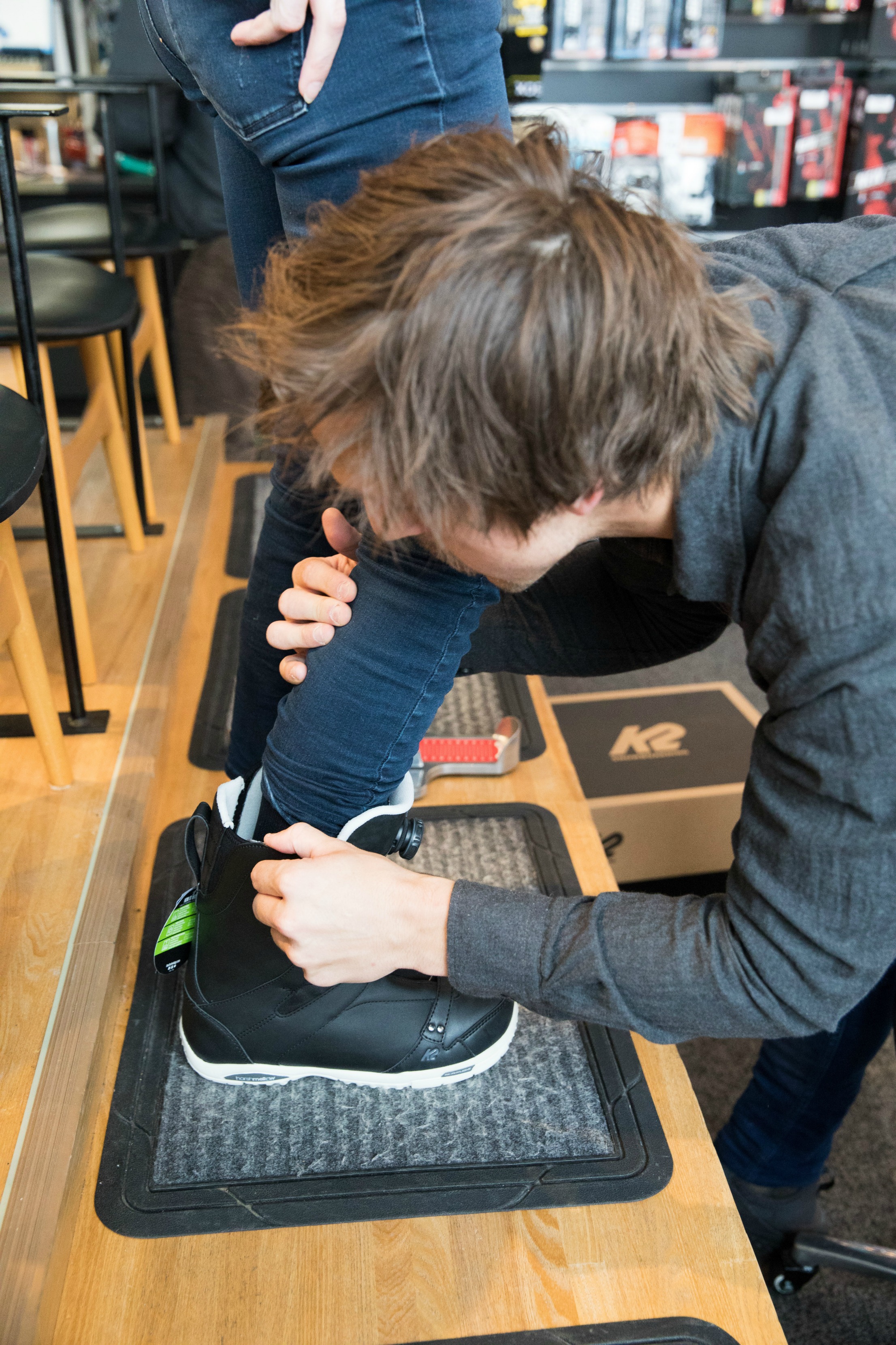 checking snowboard bootfit.jpg