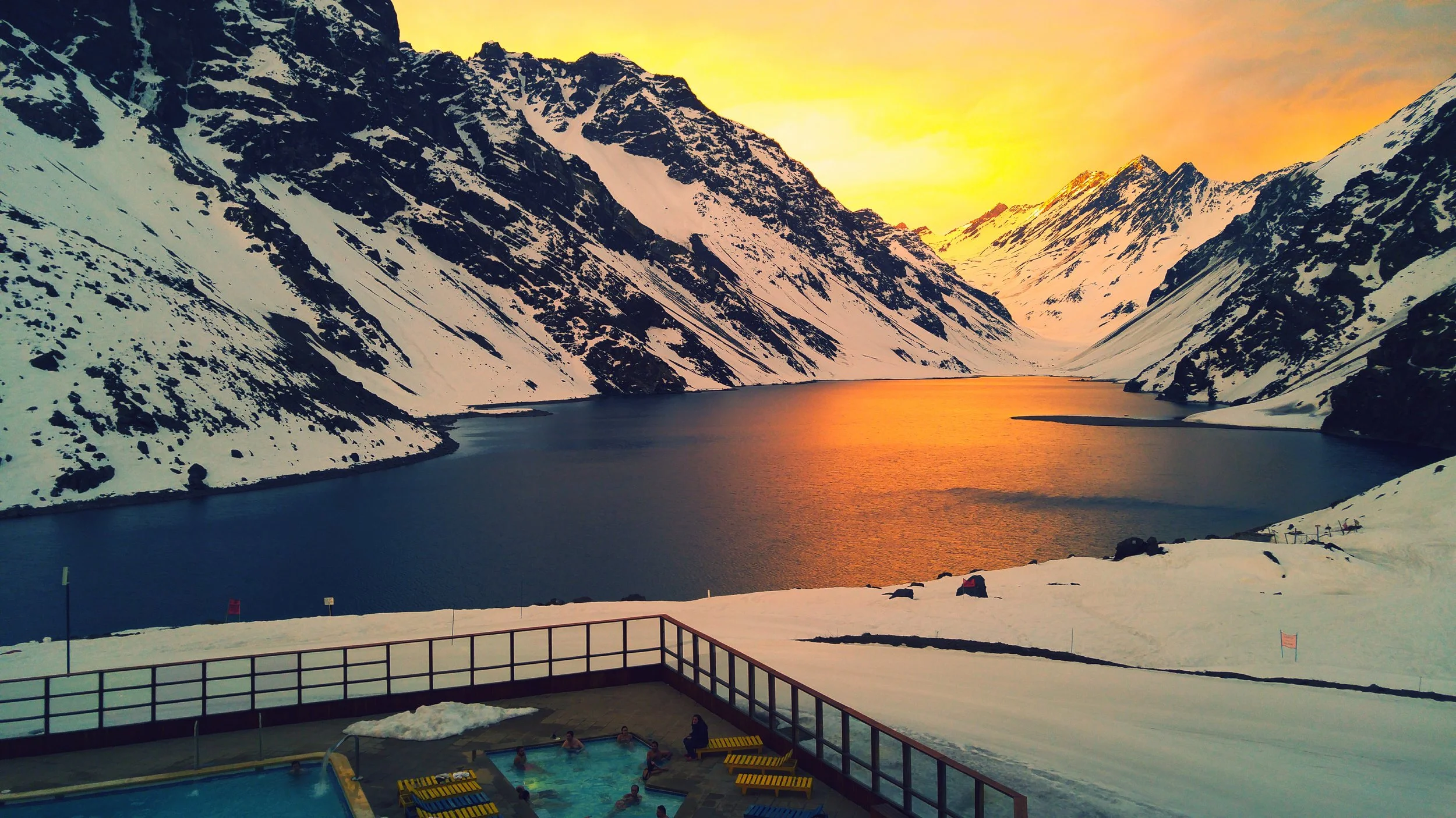 Sunset over Laguna Del Inca