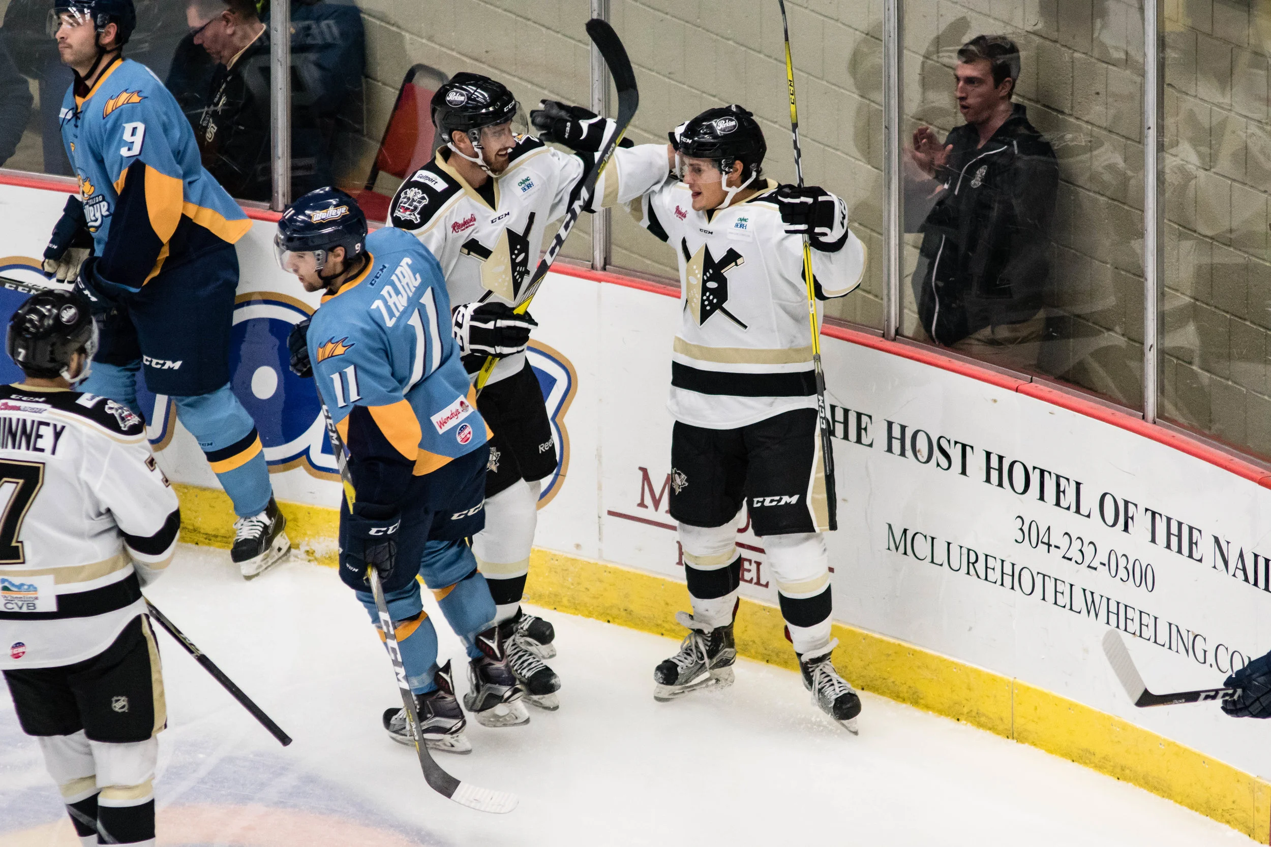 Nailers_Walleye_11-4-16-99.JPG