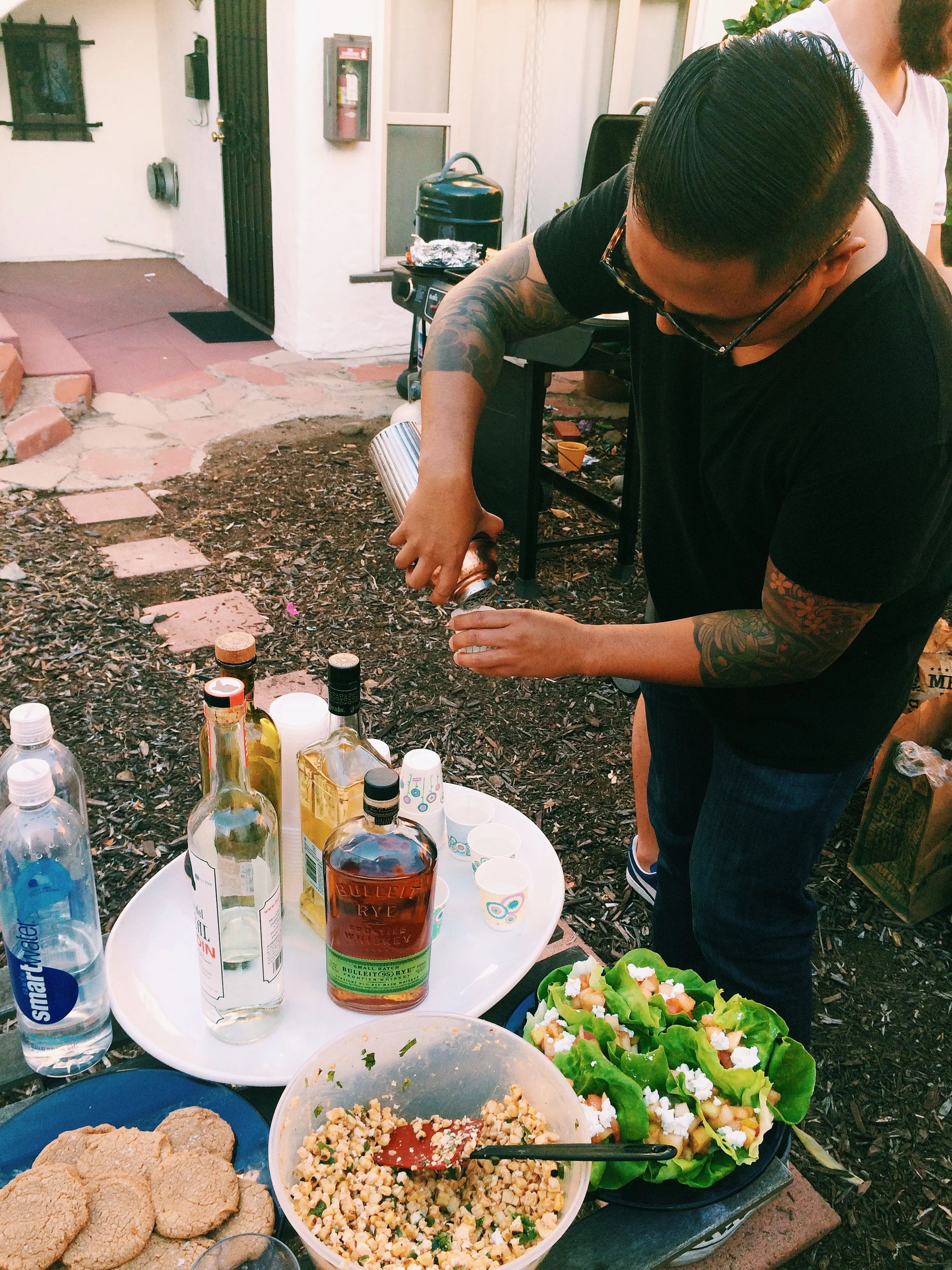 This hipster making non-hipster drinks. 
