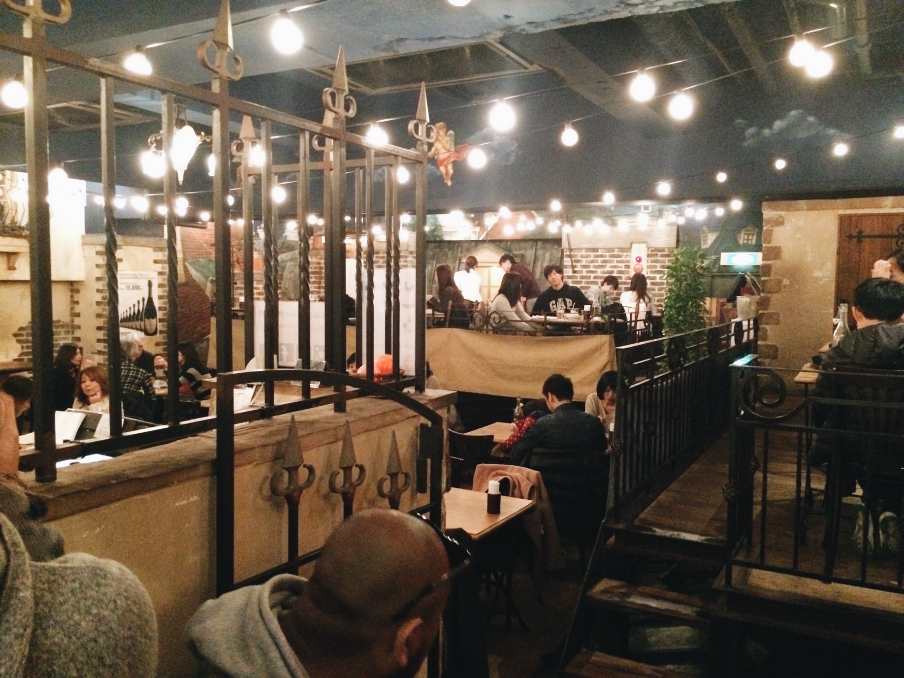 The Italian restaurant looked cool though, a rooftop theme. 