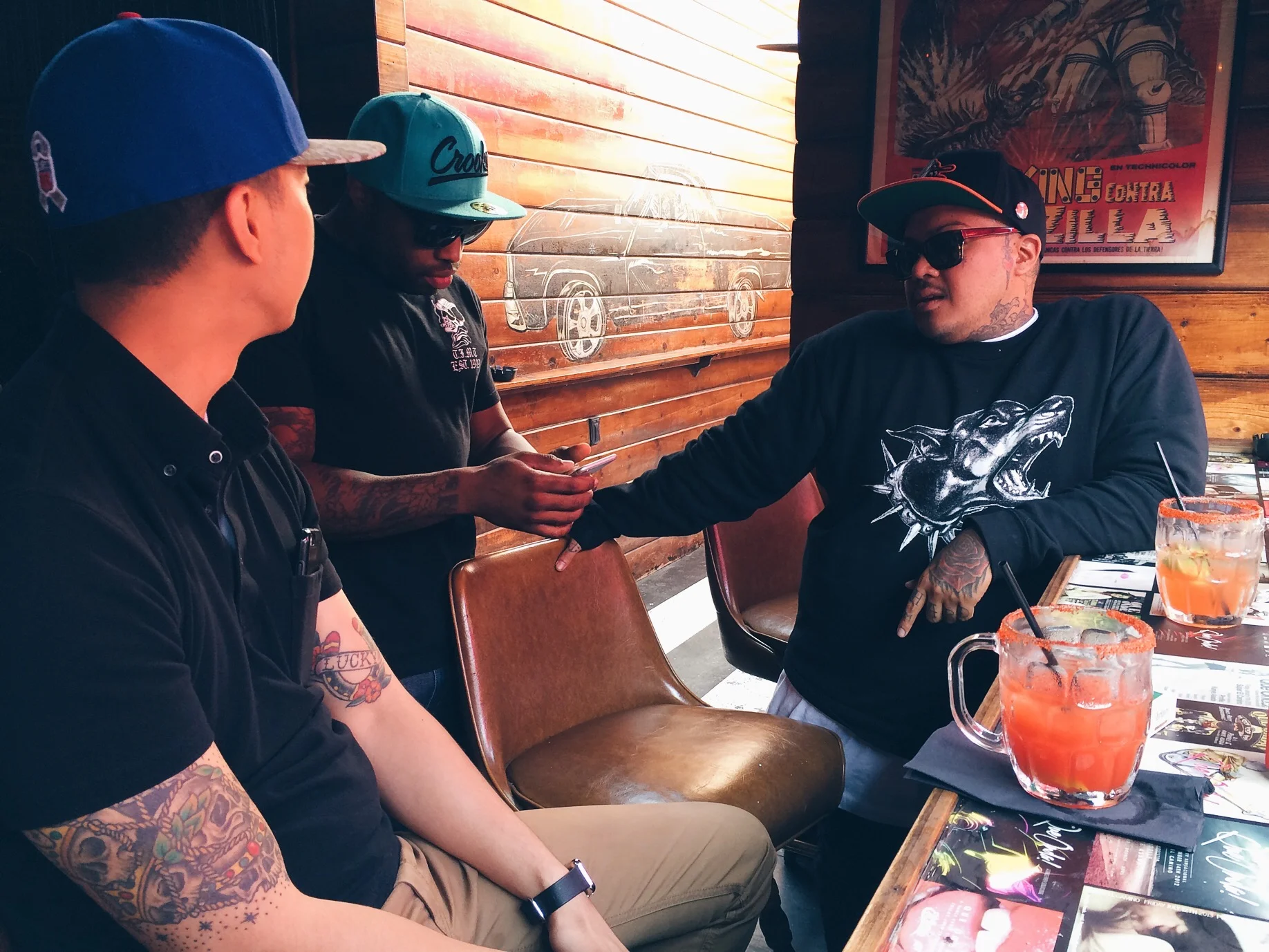 We always run into people we know in San Diego. We ran into Bunz (the man behind my tattoos), Gian, and Greg. 