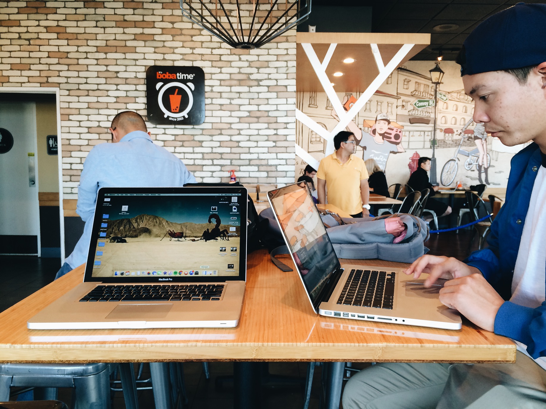 Just a couple of Macs on the table, not talking about those laptop, hahaha, get it? Nevermind. 