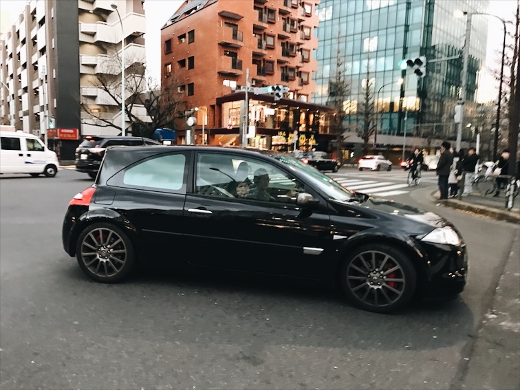 This is a cool Renault car. 