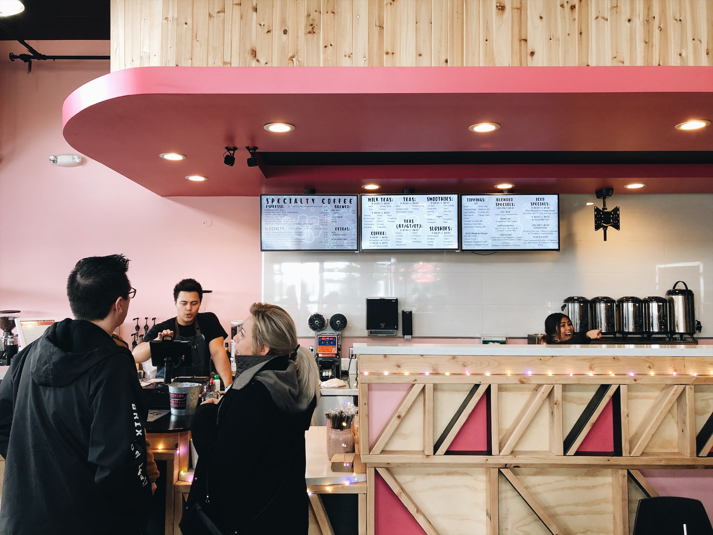 They did a really great job turning this old MI Tea place into something much cuter, cleaner, and tastier.