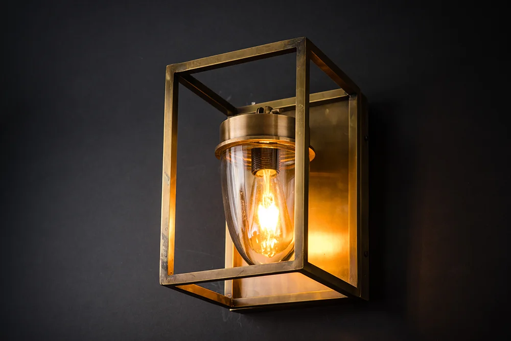 Frame exterior brass wall light 02.jpg