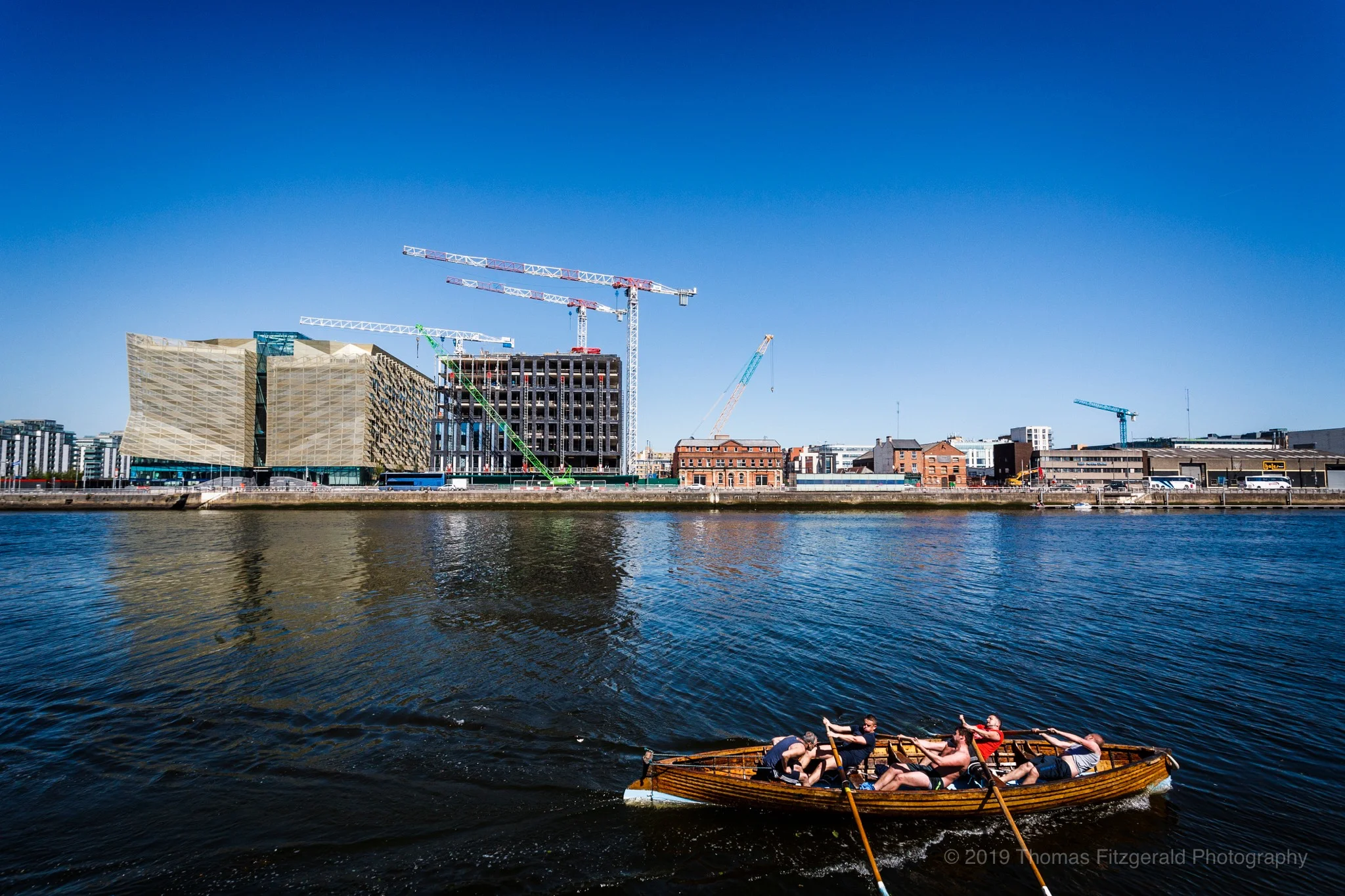 People rowing on the River Liffey