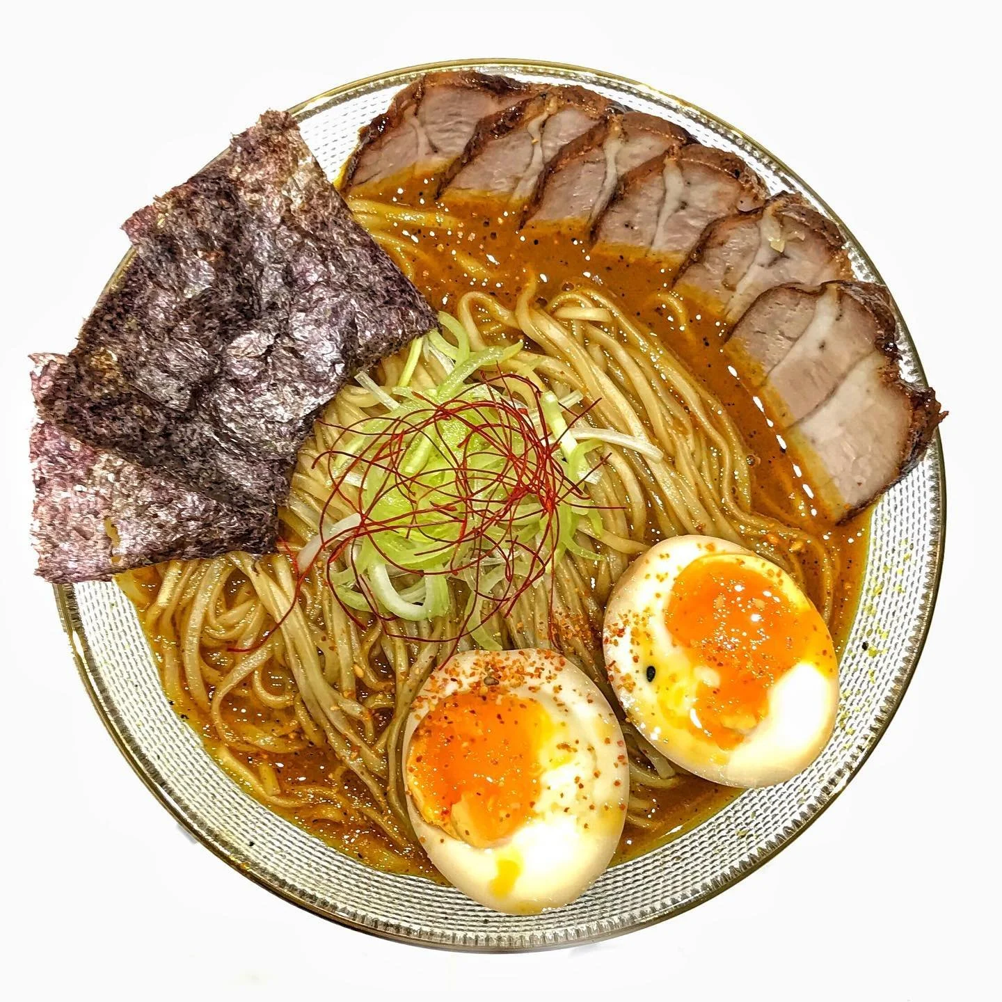 KARE RAMEN: - barriga de porco, curry e MUITA PIMENTA.