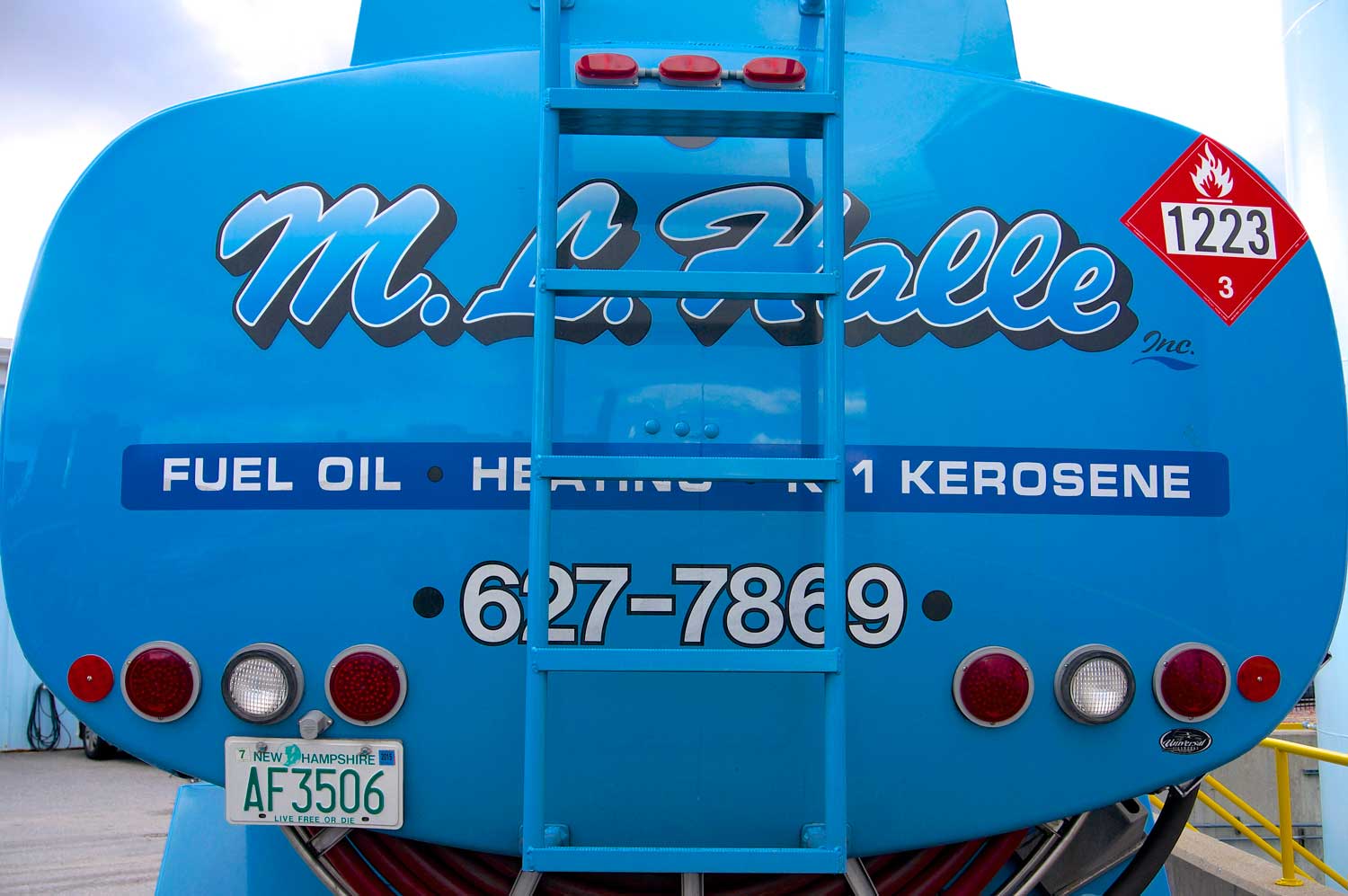 Oil Heat Emergency? Call us 24/7 365 Days a Year at (603) 627-7869
