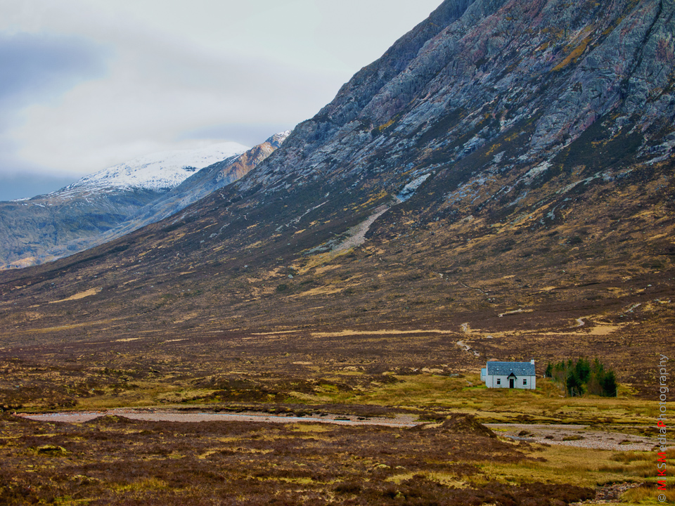 11-scotland-highlands-landscape-mountains-sky-clouds-travel-house.jpg