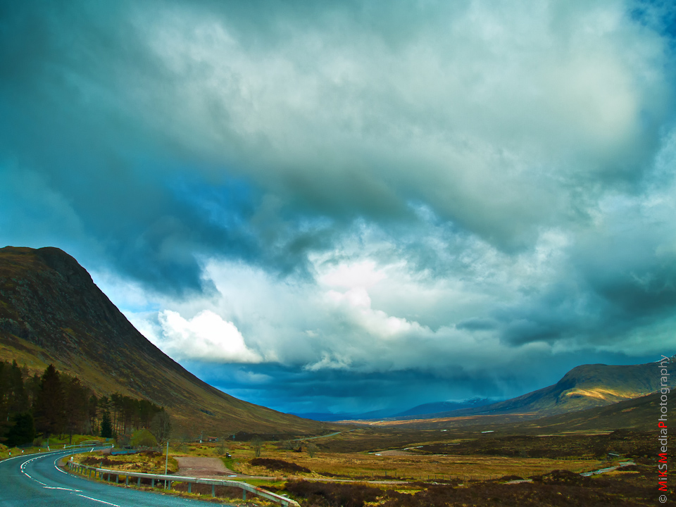 12-scotland-highlands-landscape-mountains-sky-clouds-travel-road.jpg