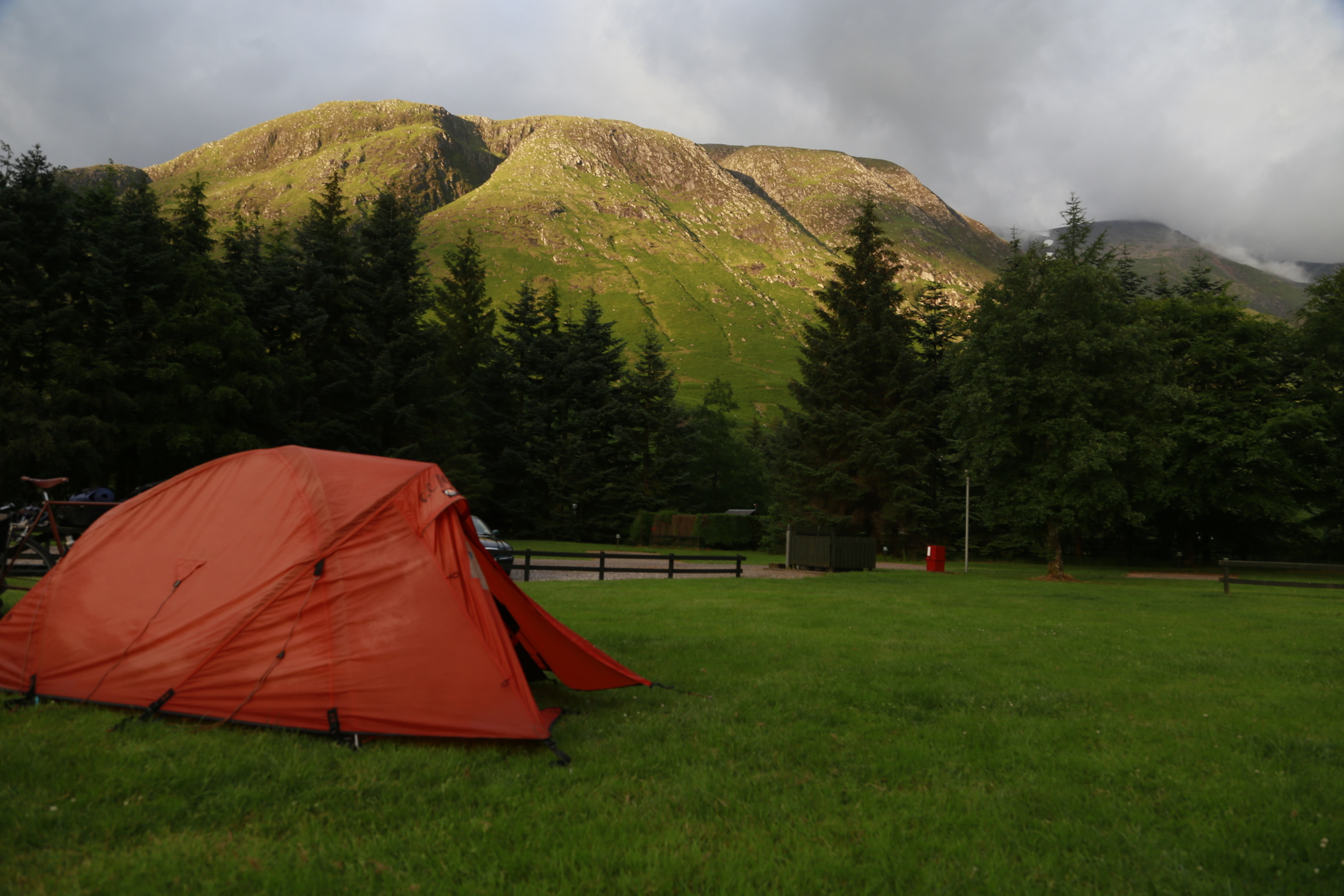 scotland, snowdonia, nature, wild, camping, hilleberg, hiking, lost, forest, fire, camp, swiss army, leatherman, sleeping bag, escape, scenery, tent, stove, MSR, 