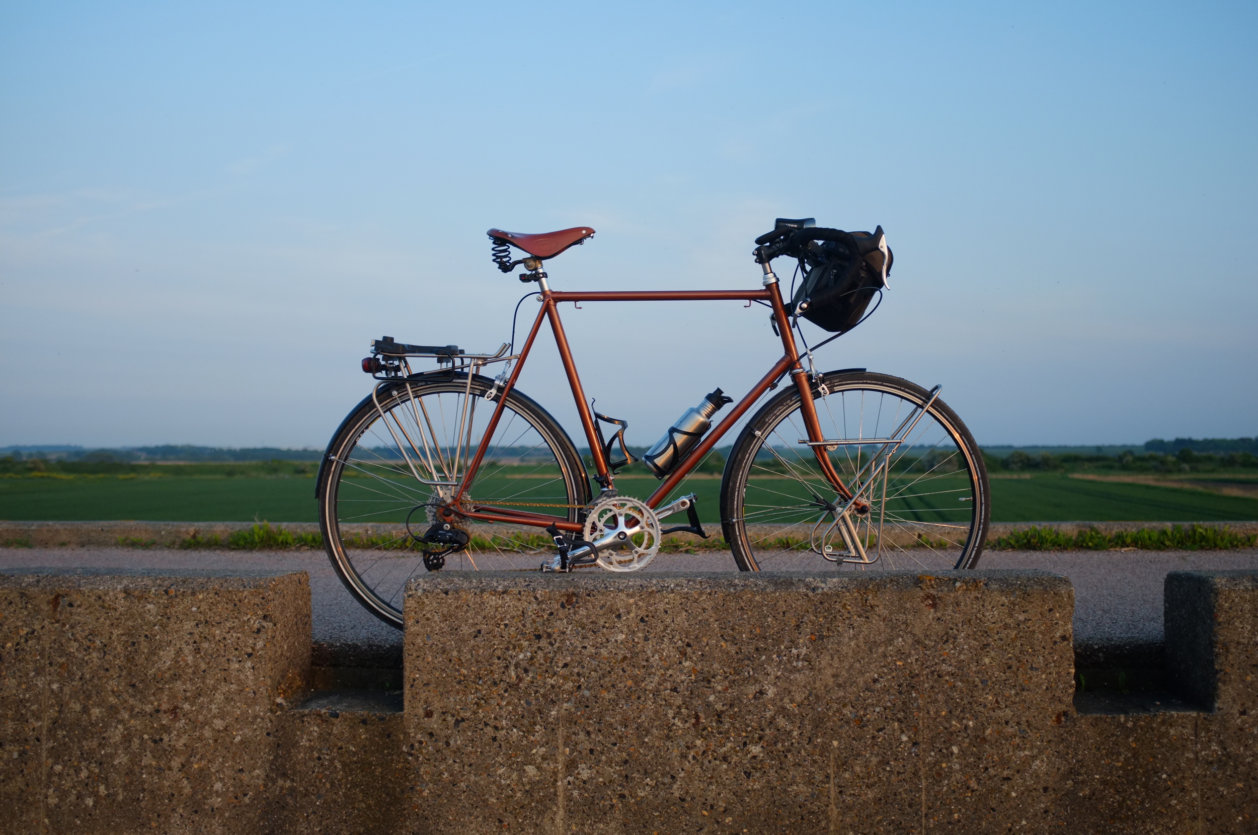 transfusie Voorman reservoir Brooks Flyer — Bicycle Touring Apocalypse