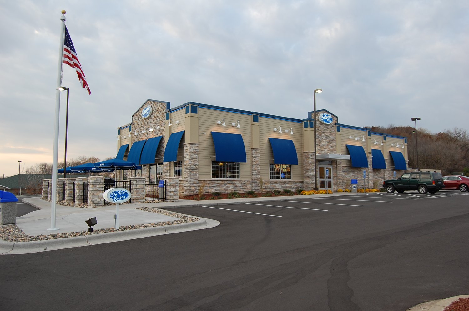 Culver S Of Cottage Grove Mccon Building Corporation