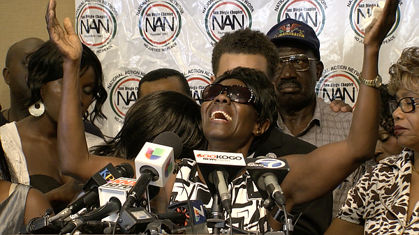 Alfred Olango's mother, Pamela Benge speaks during a news conference in El Cajon, Sept. 29, 2016.