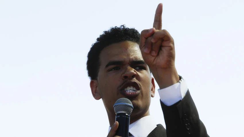 (Nelvin C. Cepeda / San Diego Union-Tribune) Reverend Shane Harris with the National Action Network called for the Department of Justice to assume control of the investigation.