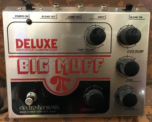 1970s Deluxe Big Muff Pi Fuzz / Sustainer / Compressor — Guitar Bar