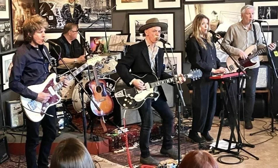 JAMES MASTRO &amp; The GOLD STARS!