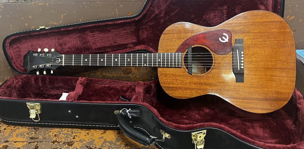 epiphone caballero.jpg