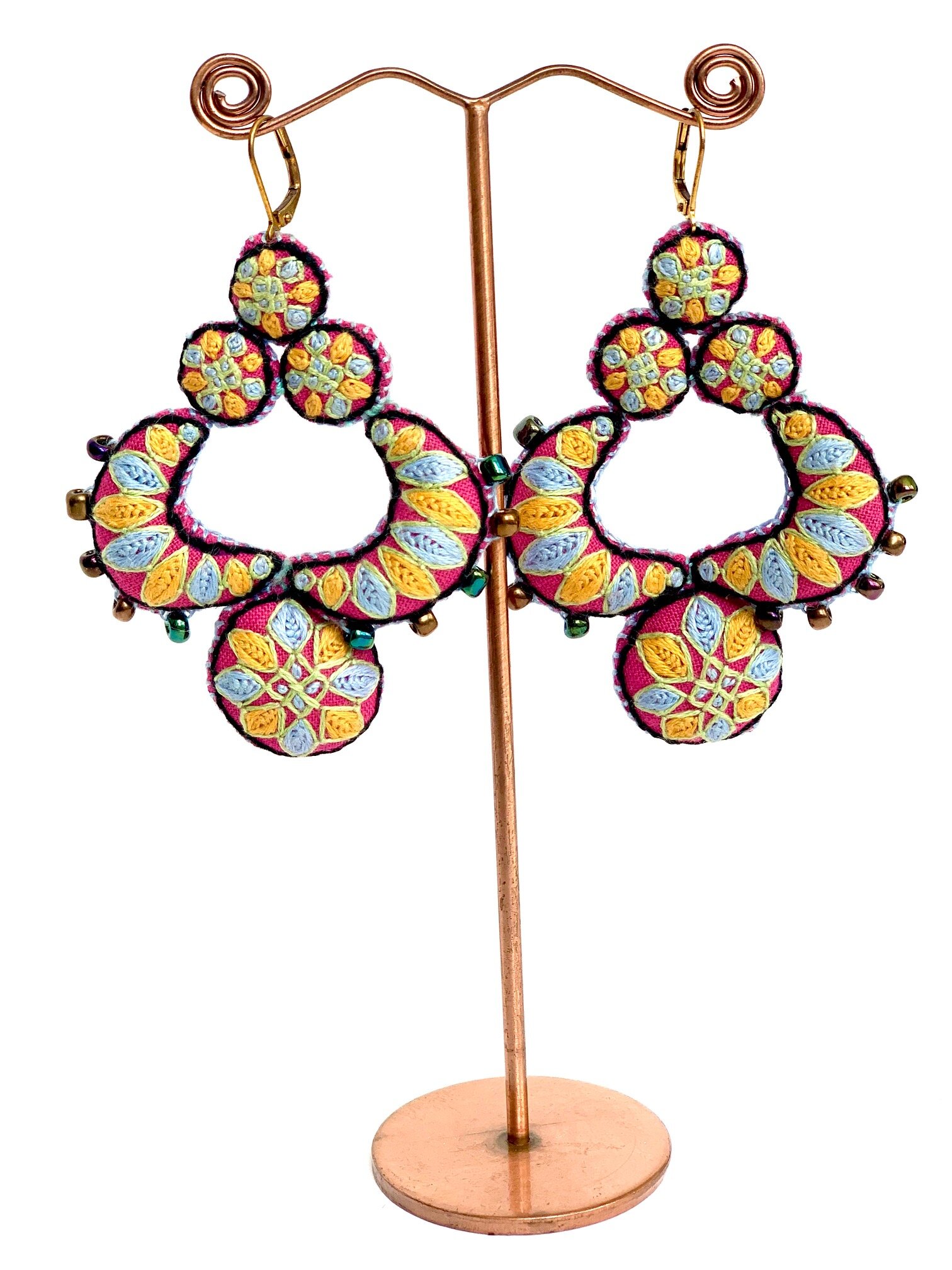 Shereen statement earrings - Pastel mustard sky petal
