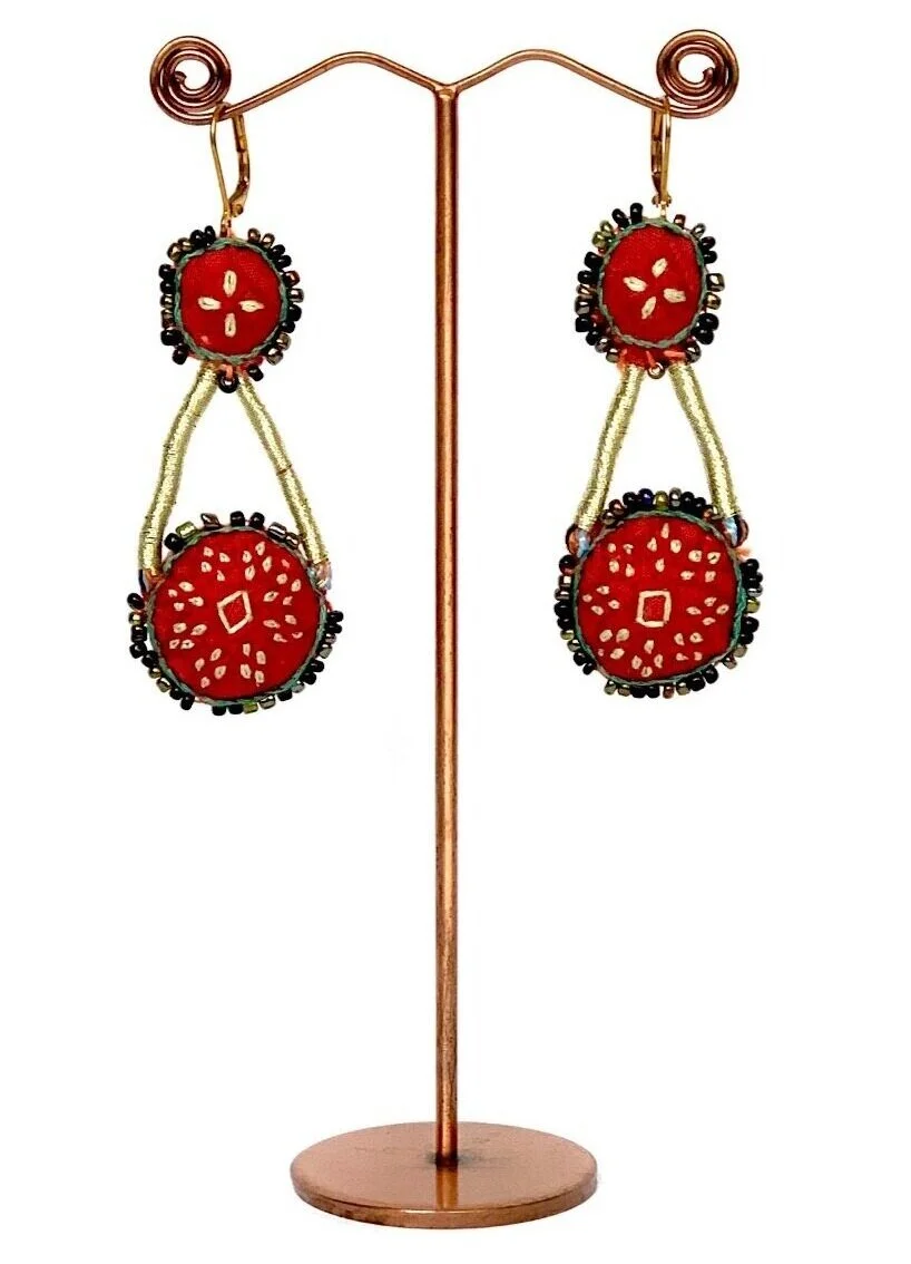 Bhaitan dangle earrings - Red dull gold floral