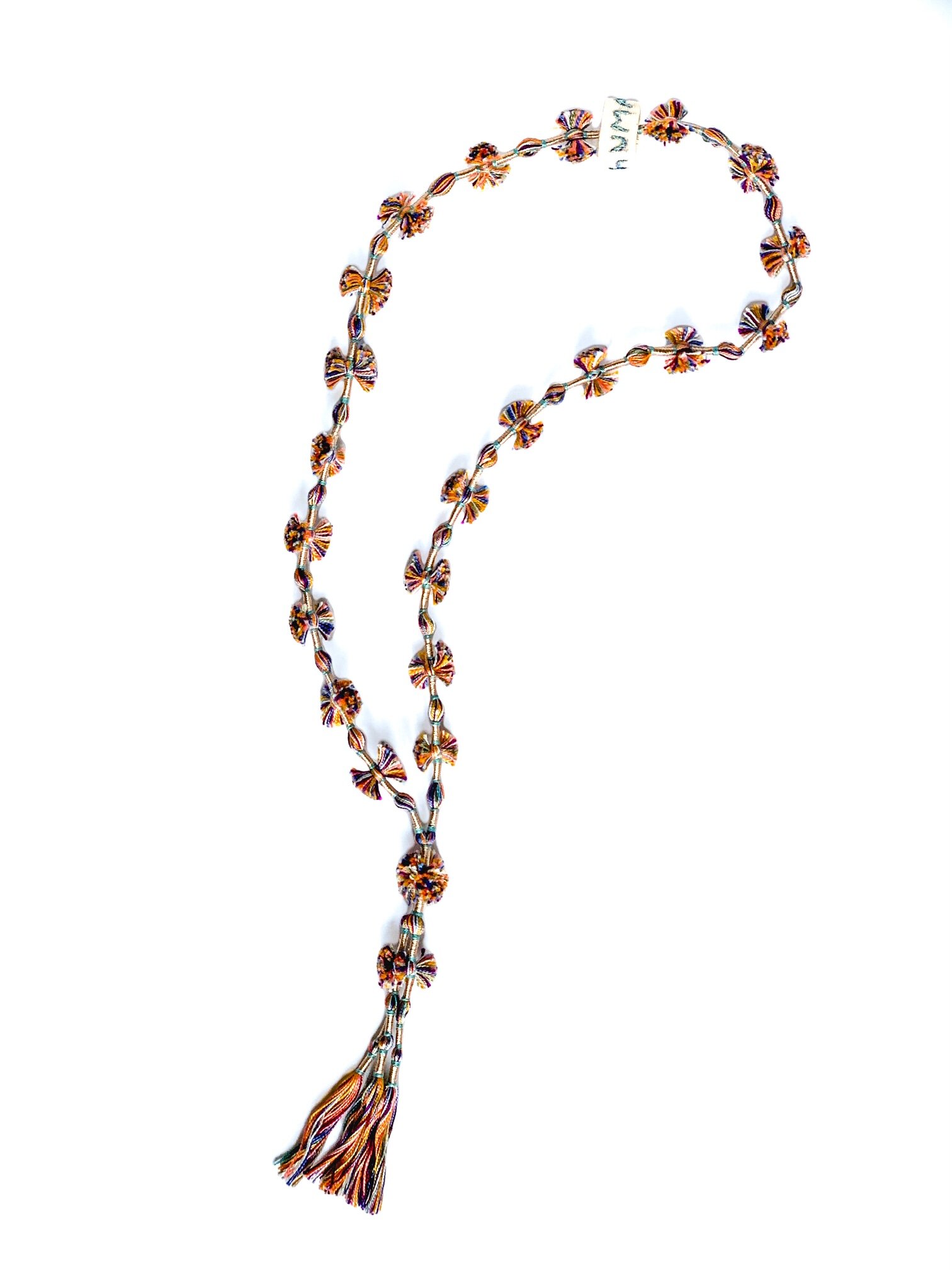 Salma Pompom necklace 