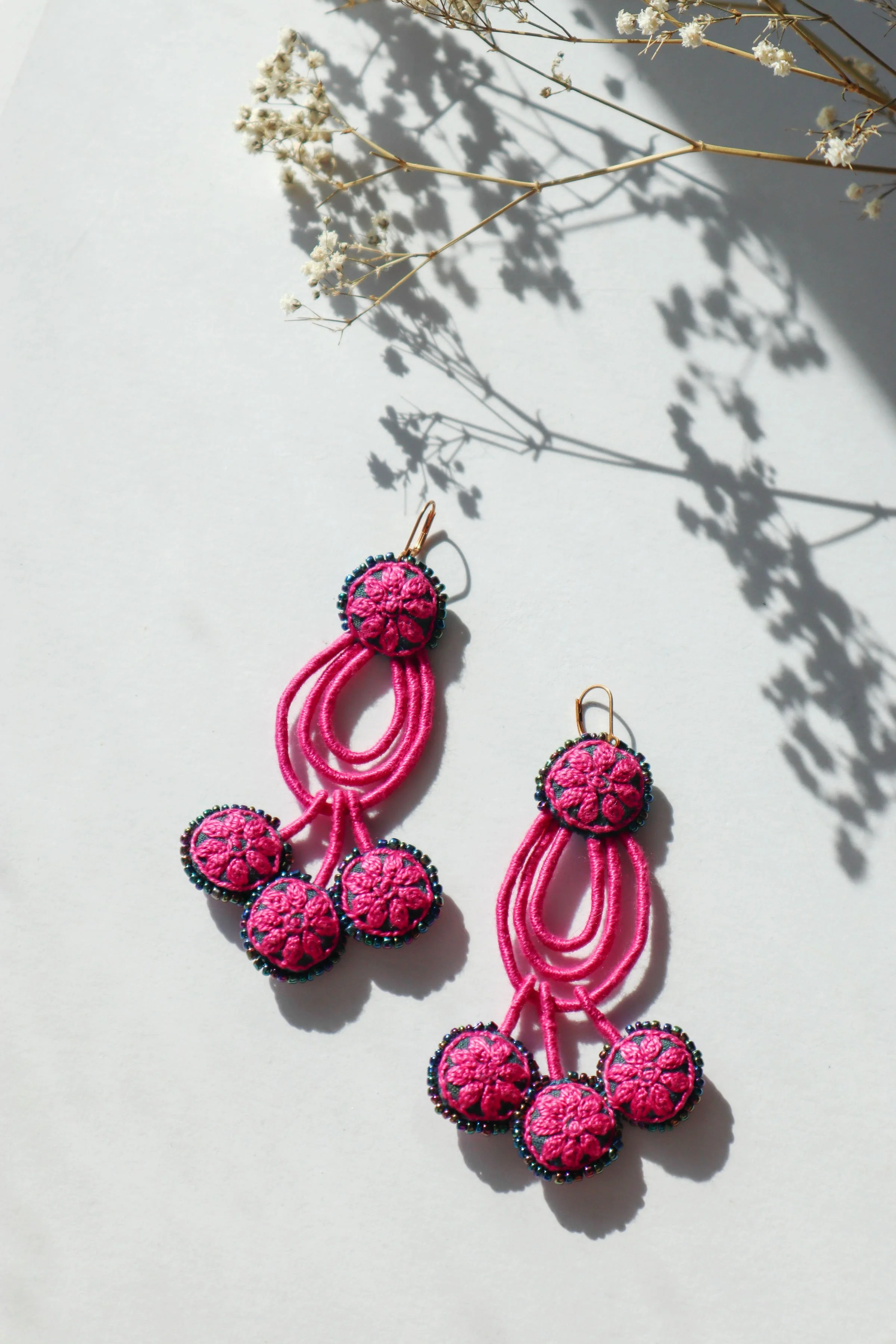Fanoos XL statement earrings