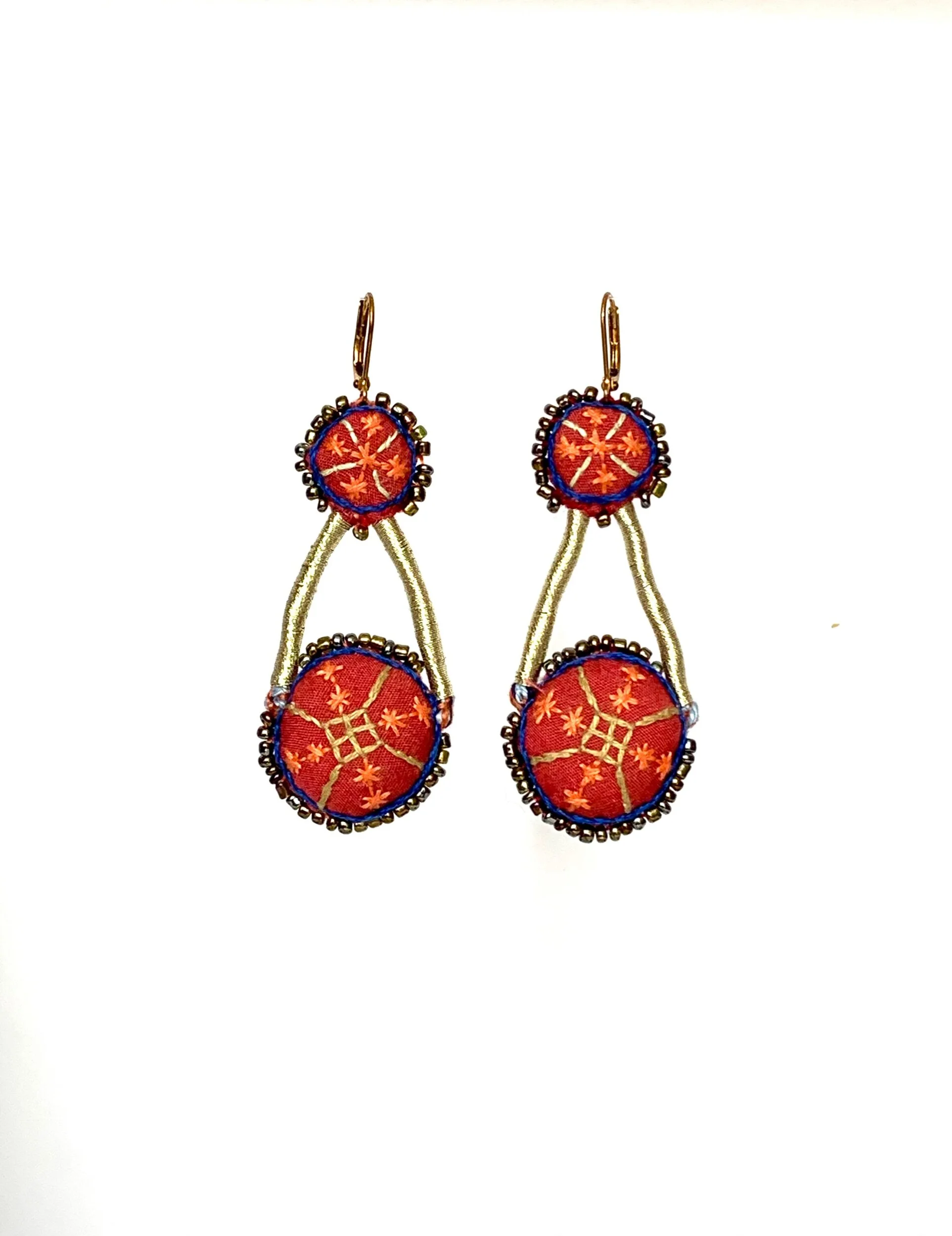 C33EA0E0-5C21-4BF9-88B8-2AB541BA9A21