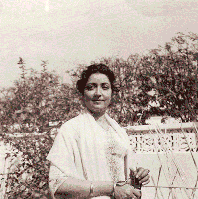 ragini_small.gif